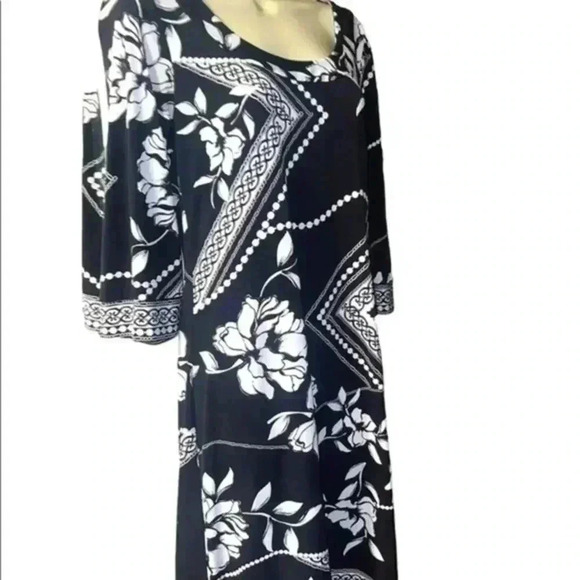 WHITE HOUSE BLACK MARKET DRESS- Classy - Picture 2 of 6